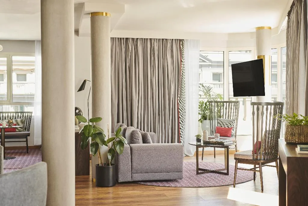 SUITE STANDARD Room, Hyatt Centric Gran Via Madrid, Madrid