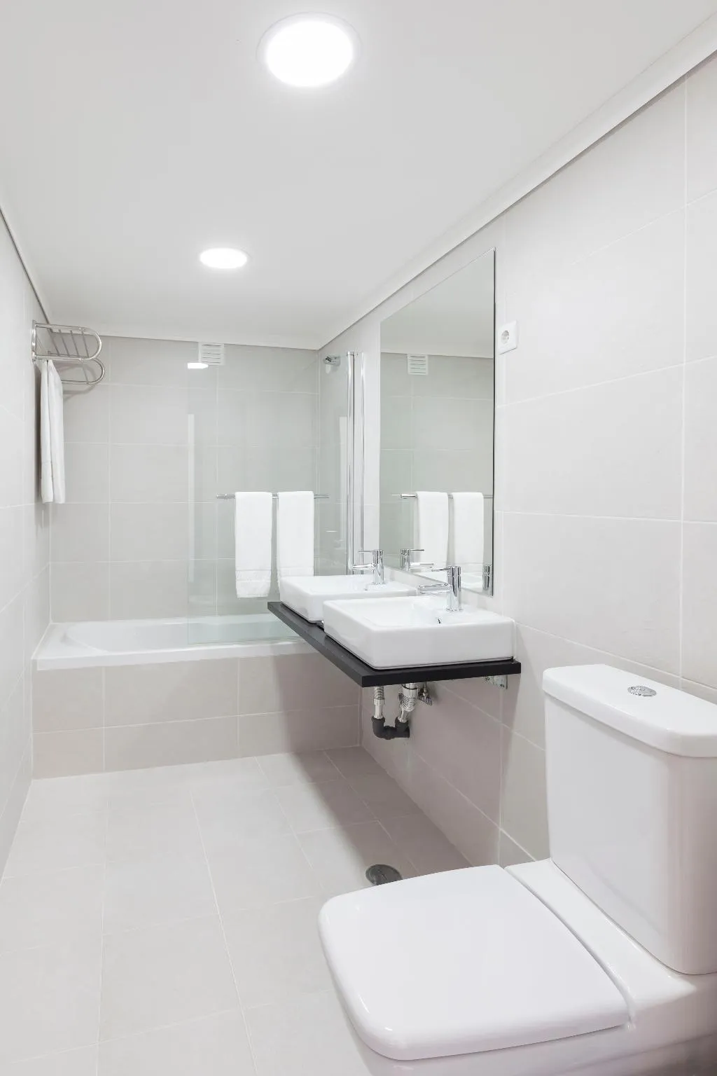 FAMILY ROOM KING SIZE BED Room, Aqua Hotel Ovar, Porto