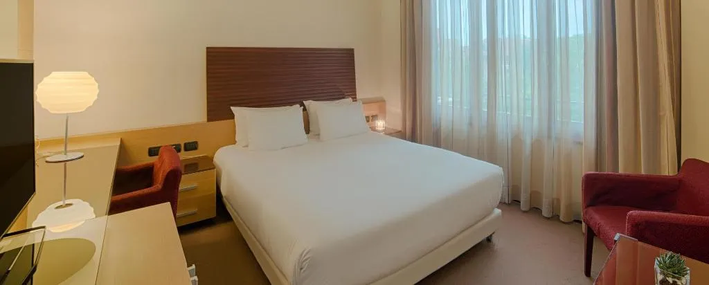 Room, NH Milano 2 Residence, Milan