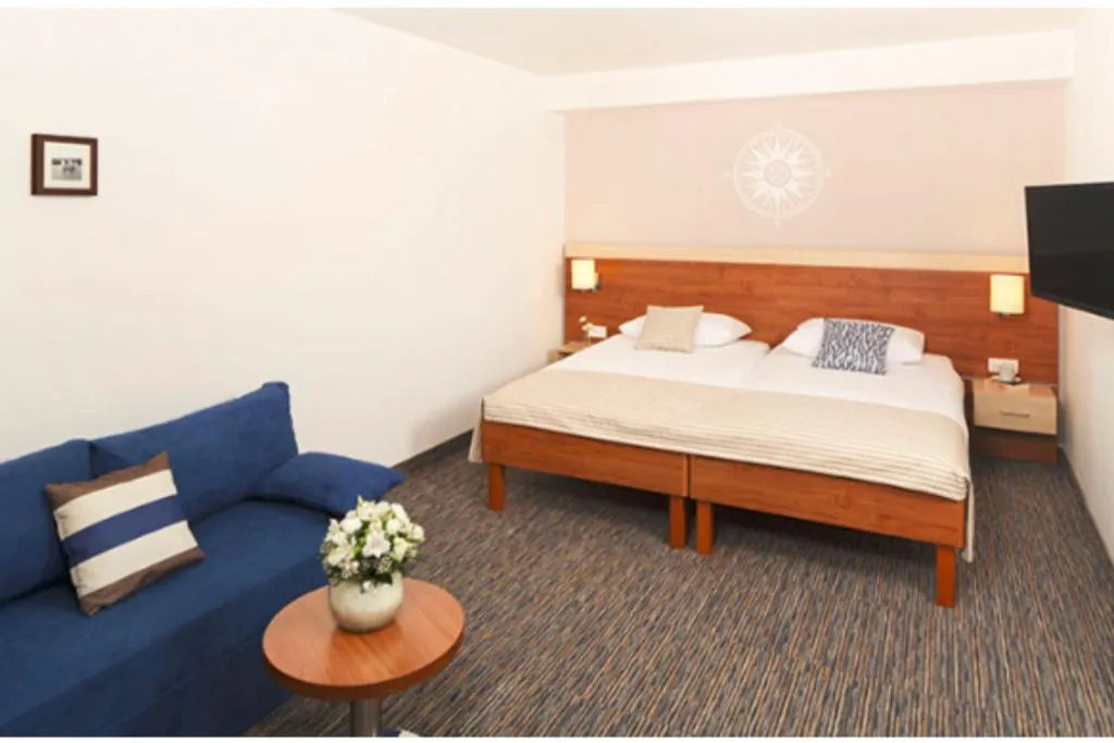 TRIPLE SUPERIOR Room, Valamar Sanfior Hotel & Casa, Istria