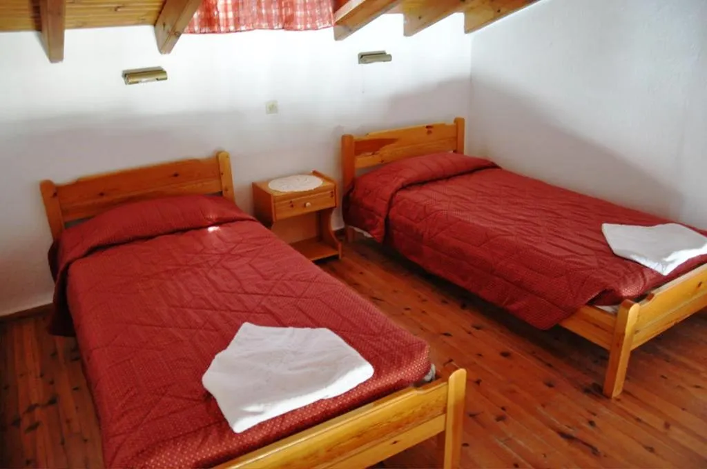 STUDIO CAPACITY 3 Room, Koskinas Apartments, Corfu