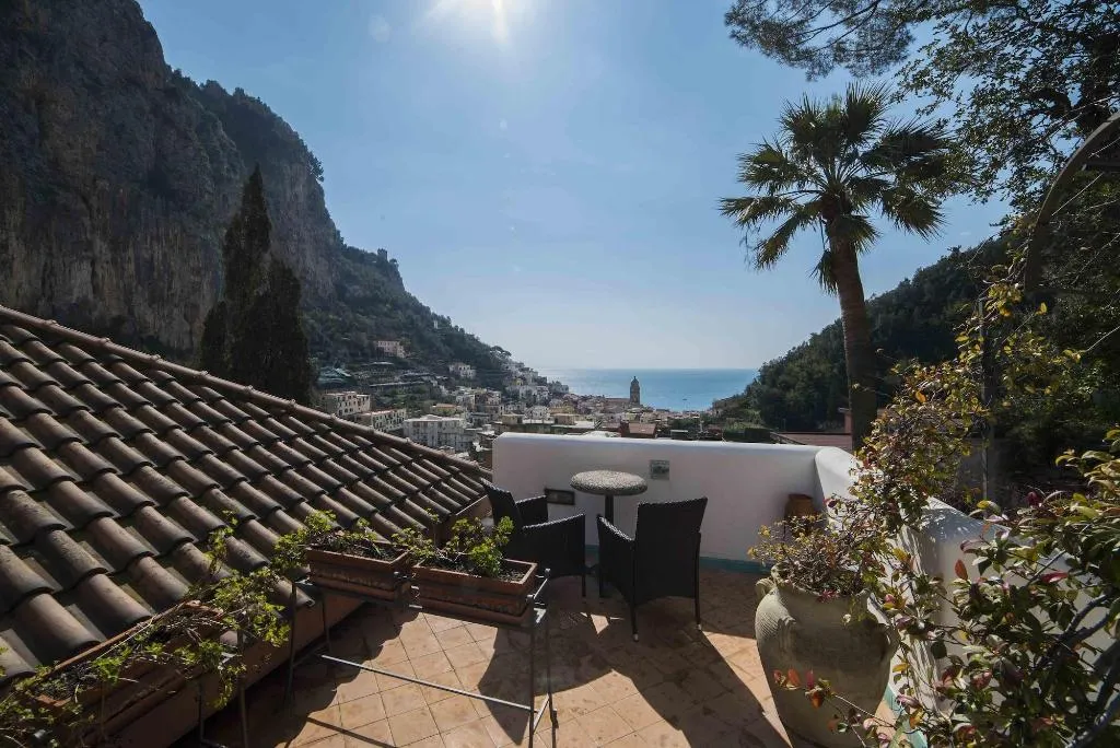 Room, Hotel Villa Annalara, Naples