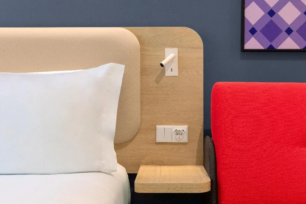 DOUBLE QUEEN SIZE BED Room, Holiday Inn Express Porto Boavista, Porto