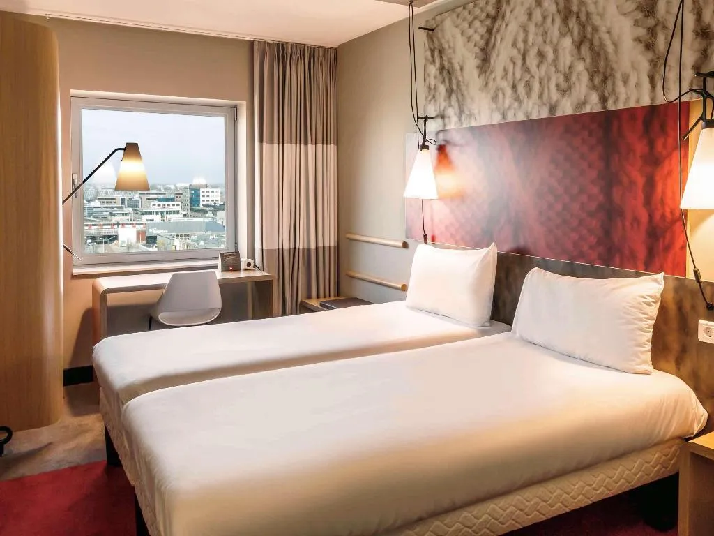 Room, Ibis Amsterdam City West, Amsterdam