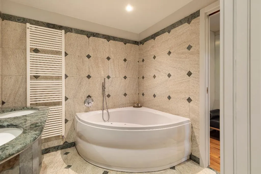 JUNIOR SUITE STANDARD Room, Living Hotel Milano, Milan