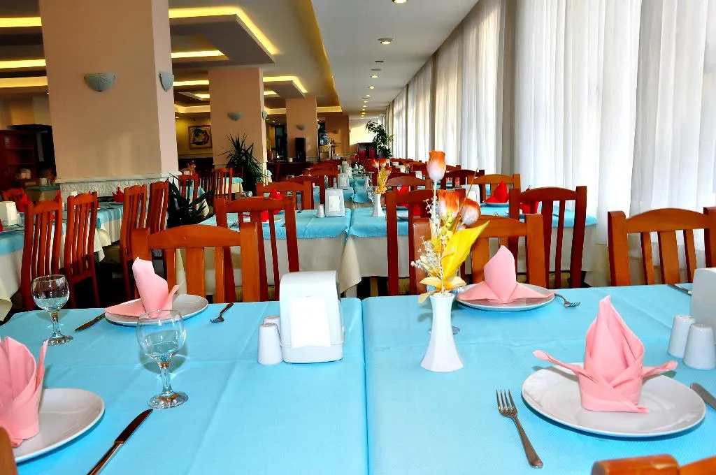 Restaurant, Cinar Family Suite Hotel, Antalya
