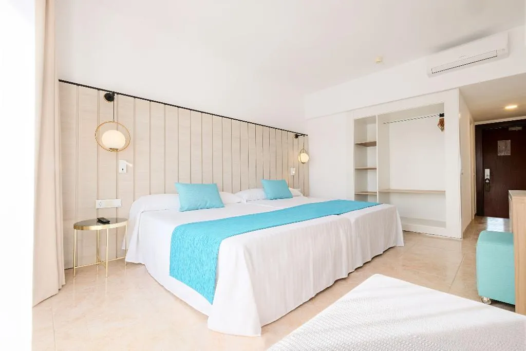 Double or Twin PREMIUM Room, AzuLine Hotel Bergantin, Ibiza