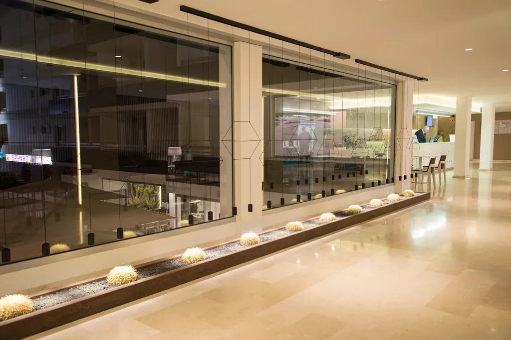 Lobby, Akeah Broncemar, Gran Canaria