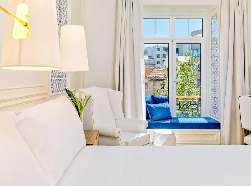 DOUBLE DELUXE Room, H10 Duque De Loule, Lisbon