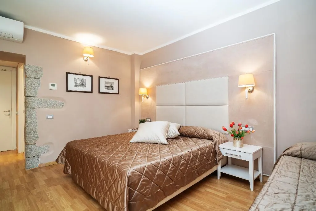 TRIPLE STANDARD Room, Hotel Centrale, Olbia