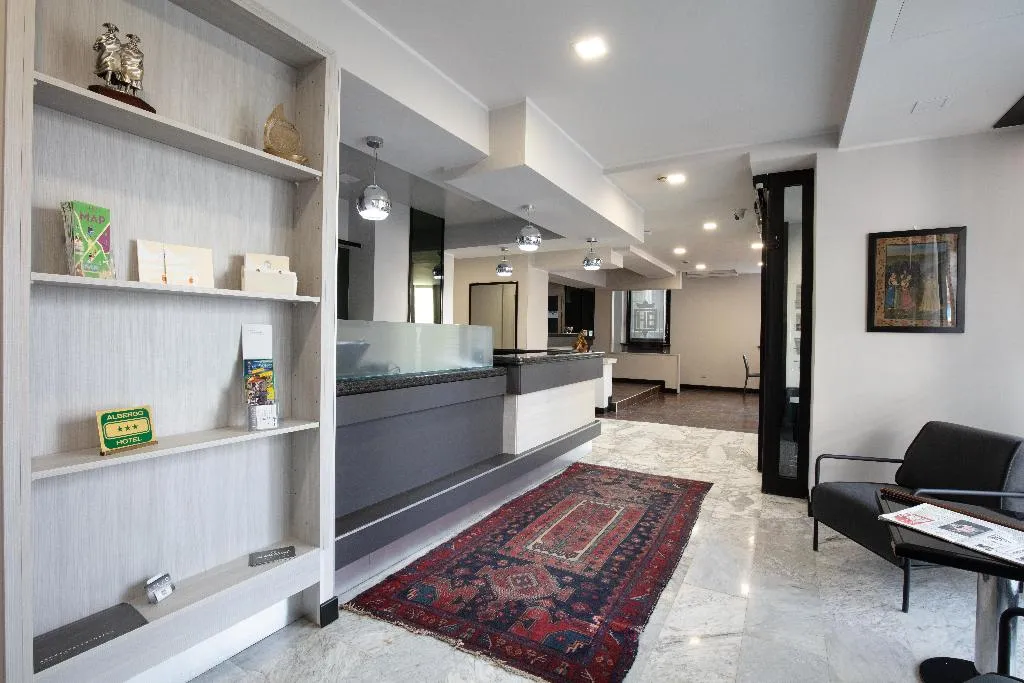 Lobby, Hotel Esperia, Milan