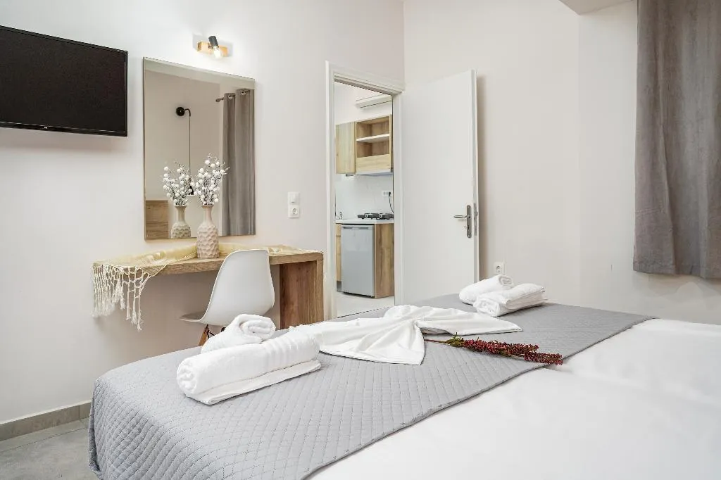 APARTMENT DELUXE TWO BEDROOM Room, Antonis Apartments Pool Bar, Zante