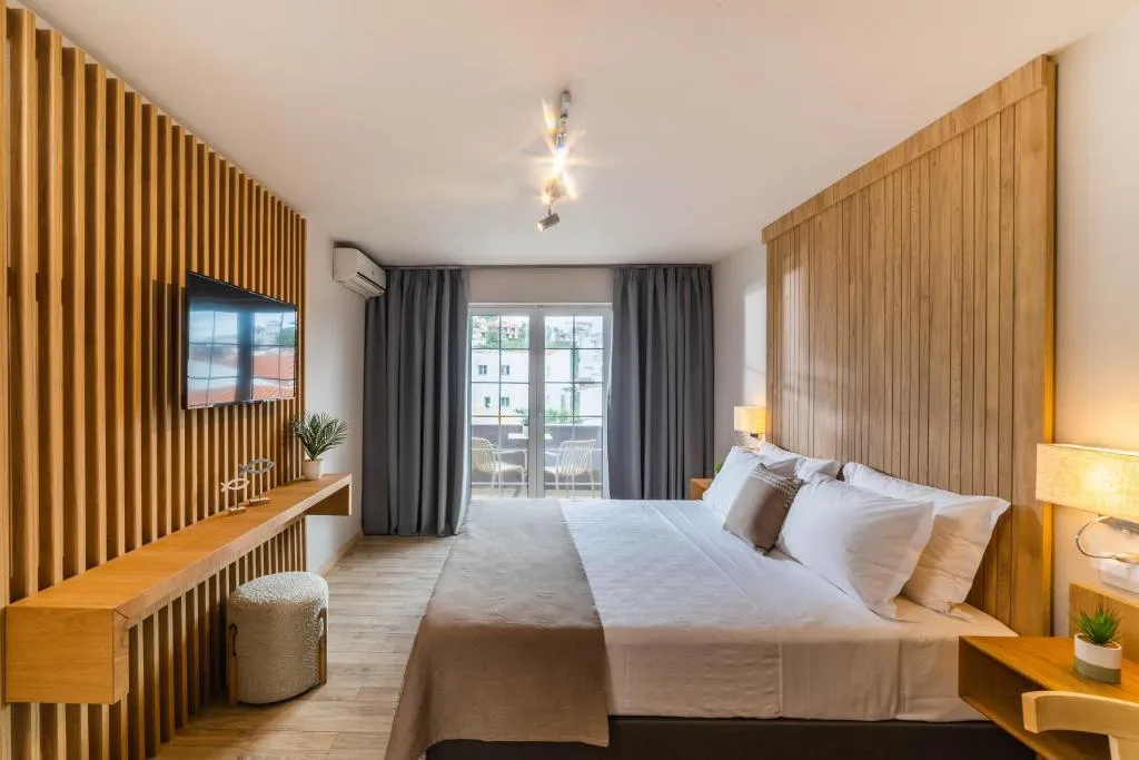Double or Twin SIDE SEA VIEW Room, Thalassa Cape Hotel, Skiathos