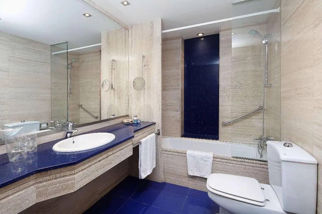 Room, Hcc St. Moritz, Barcelona