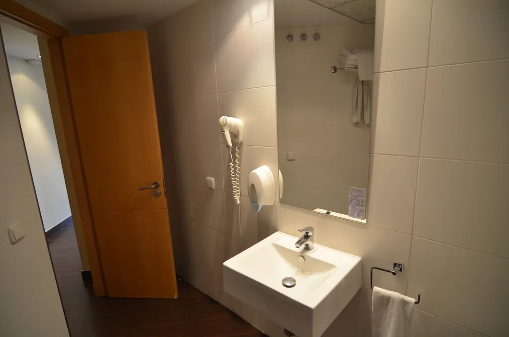 APARTMENT TWO BEDROOMS Room, Valencia Rental, Valencia