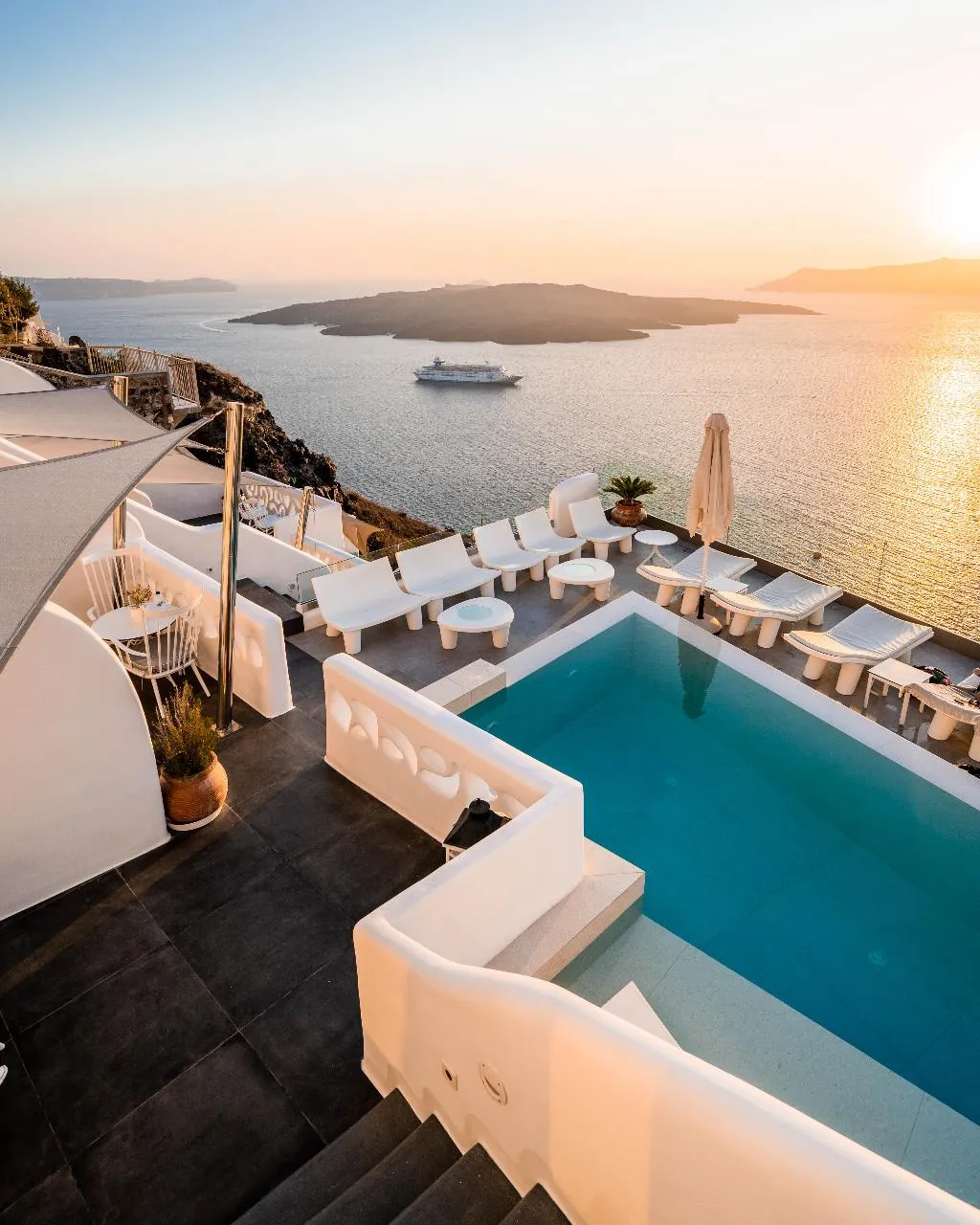 Pool, Athina Luxury Suites, Santorini