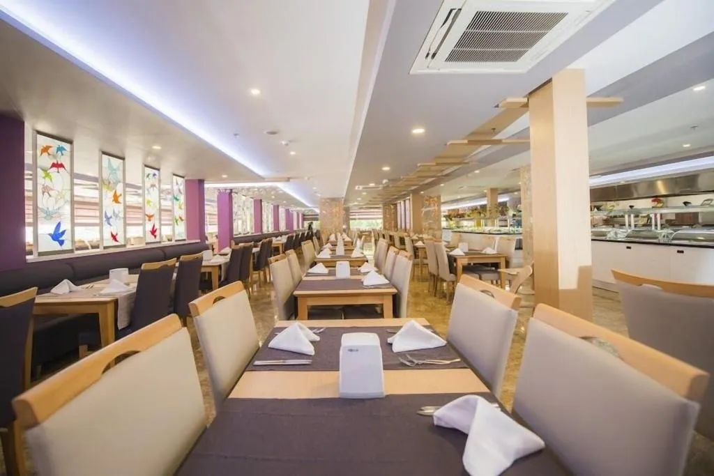 Restaurant, Sandy Beach, Antalya