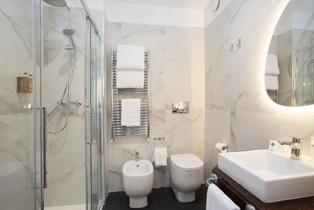 QUADRUPLE STANDARD Room, Casual Eclettico Milano, Milan