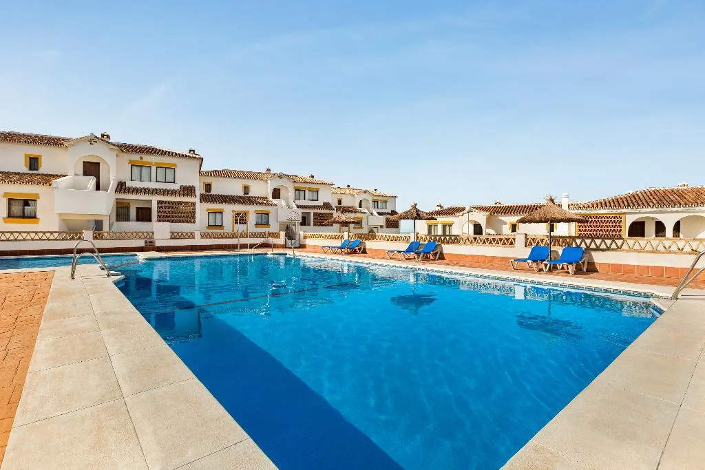 Pool, Ramada Hotel & Suites By Wyndham Costa Del Sol, Costa Del Sol