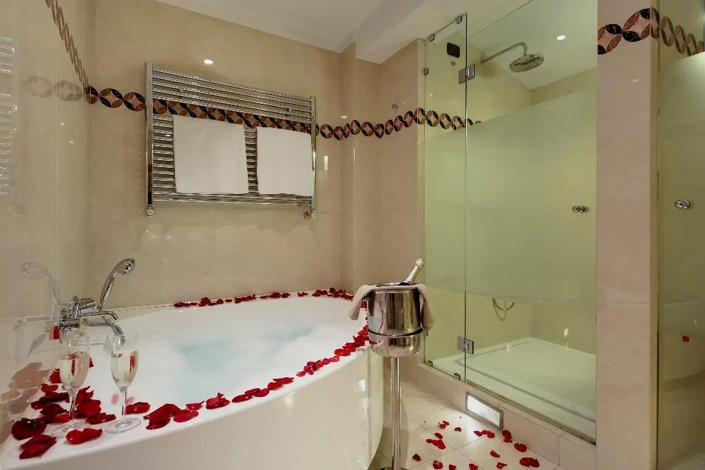 SUITE STANDARD Room, Melia Milano, Milan