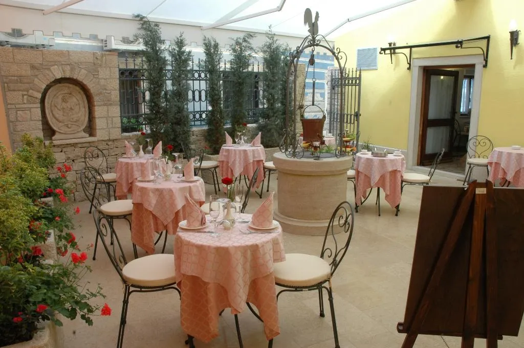 Conferences, Villetta Phasiana, Istria