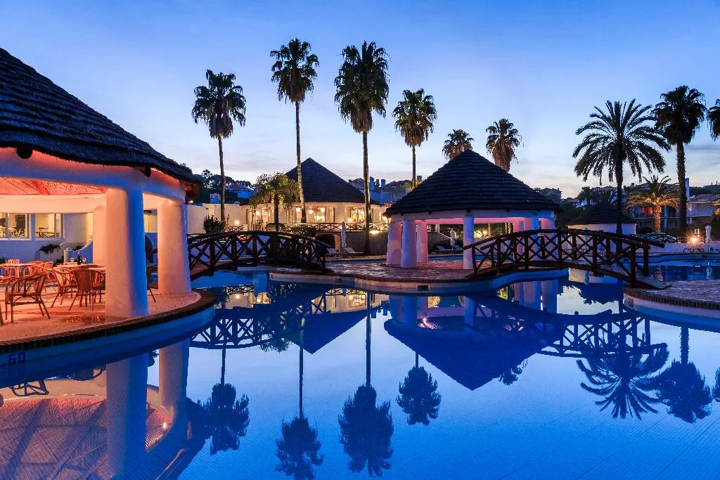 Pool, Encosta do Lago Resort, Algarve