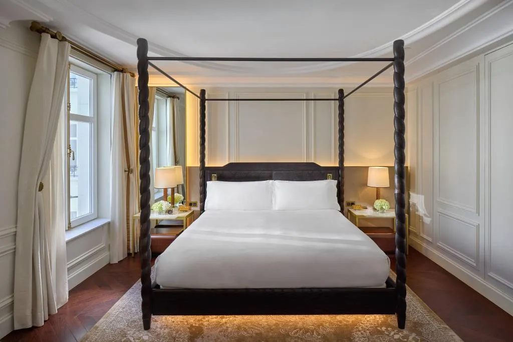JUNIOR SUITE STANDARD Room, Mandarin Oriental Ritz, Madrid, Madrid