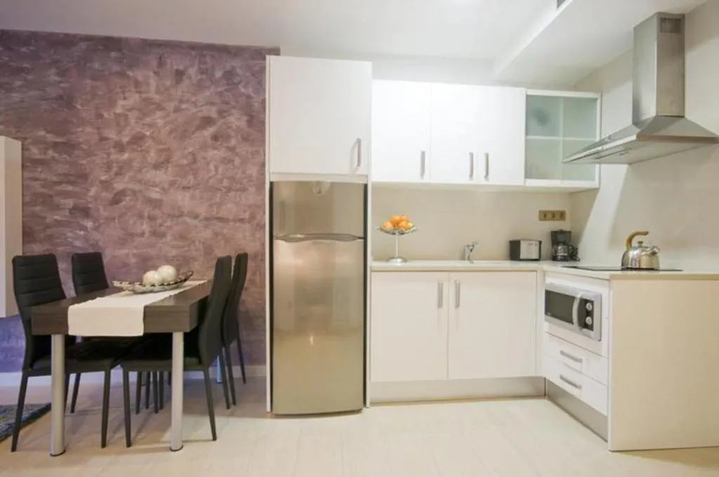 Room, Apart - Ramblas 108, Barcelona