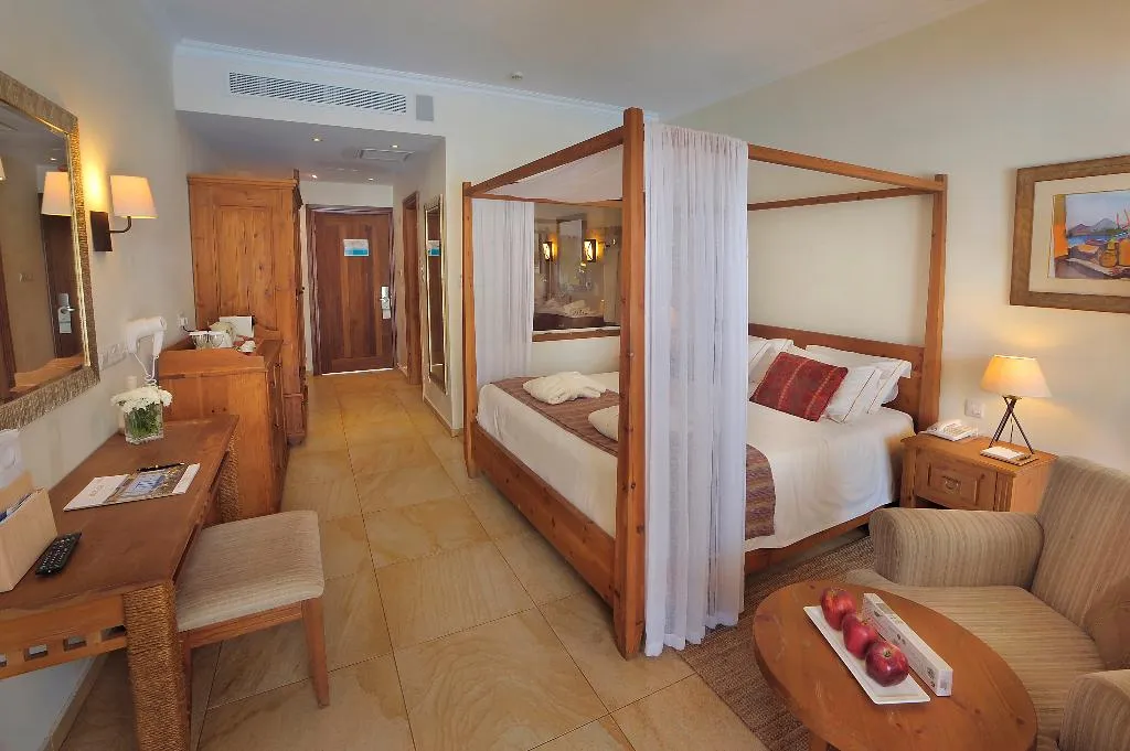 JUNIOR SUITE GARDEN VIEW Room, Olympic Lagoon Resort, Cyprus