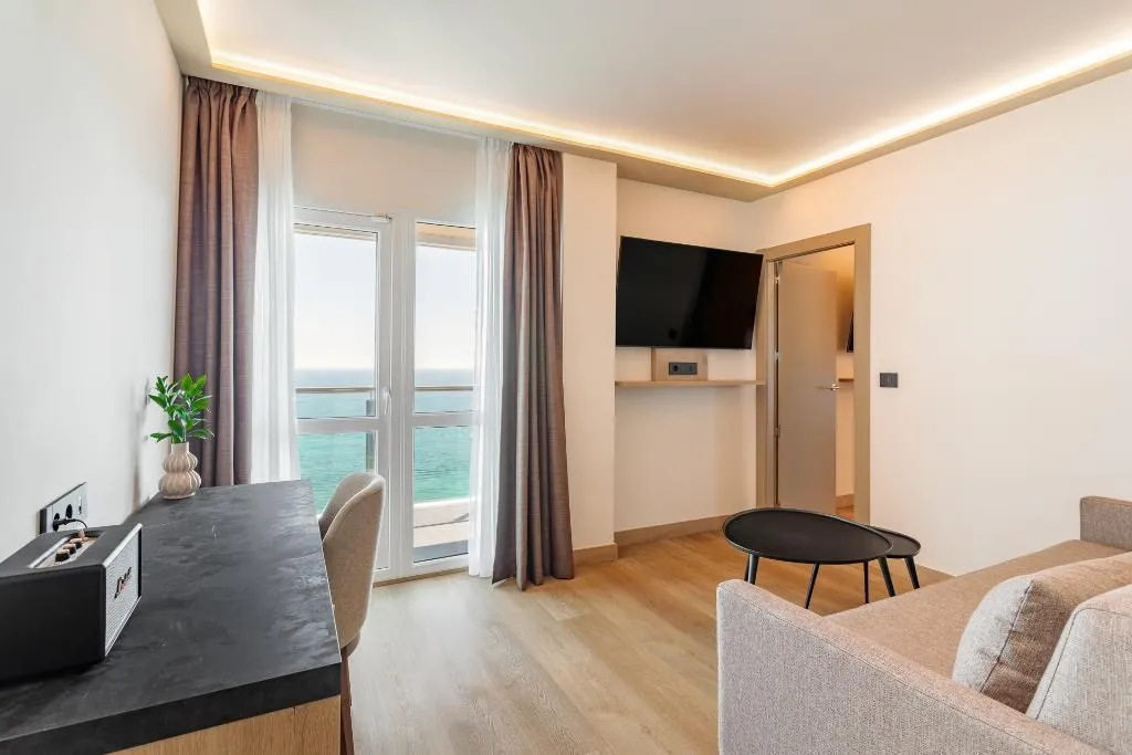 JUNIOR SUITE PREMIUM SEA VIEW Room, The Level Melia Alicante - Adults Only +18, Costa Blanca