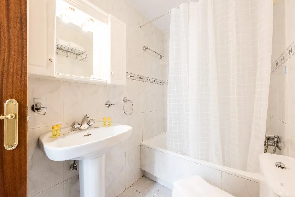 APARTMENT ONE BEDROOM Room, Smartr Chueca, Madrid