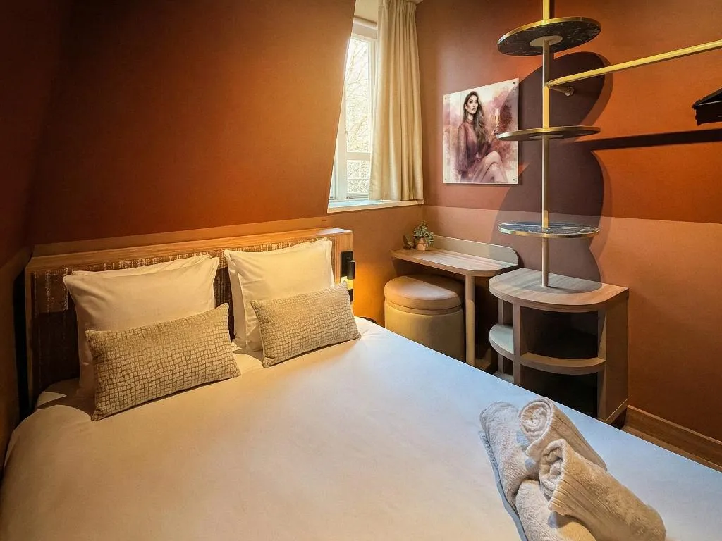 DOUBLE BASIC Room, De Pijp Boutique Hotel, Amsterdam