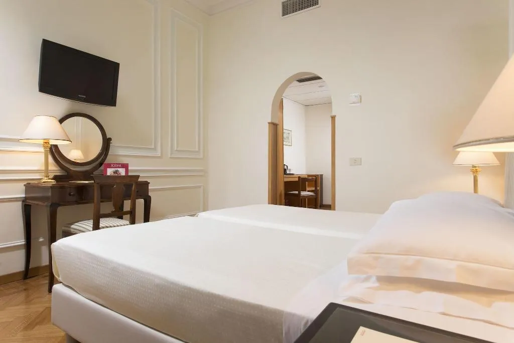 Room, Hotel Quirinale, Rome