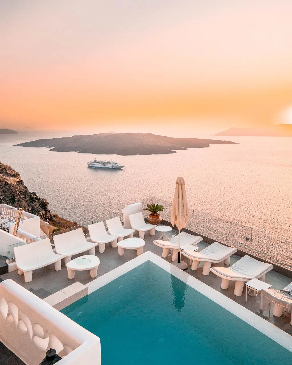 Pool, Athina Luxury Suites, Santorini