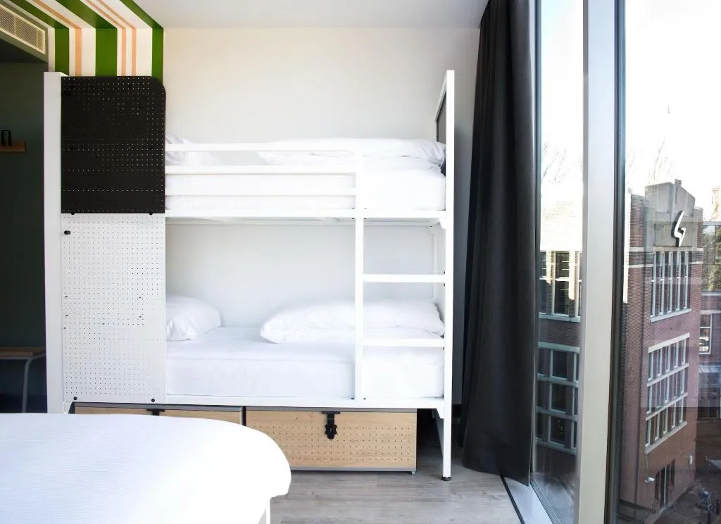 Bed in dormitory DELUXE Room, Generator Amsterdam, Amsterdam