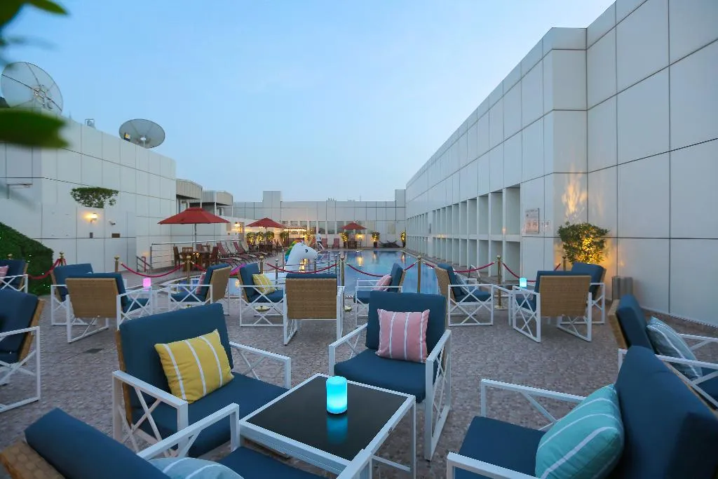 Pool, Ivory Grand Hotel Apartments, Dubai
