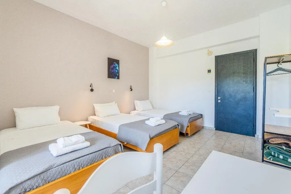 TRIPLE ANNEX Room, Saint Peter Bay Aparthotel, Corfu