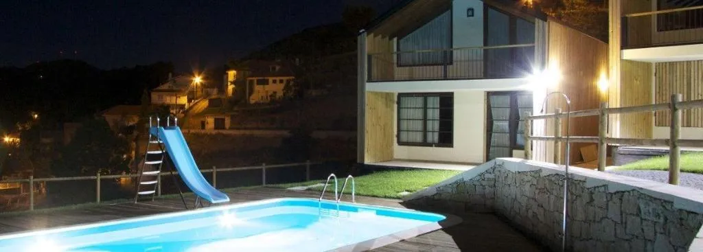 Sports and Entertainment, Casa De Lobos, Porto