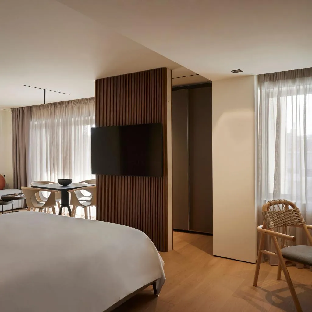 SINGLE CLASSIC Room, Dusit Suites Athens, Athens
