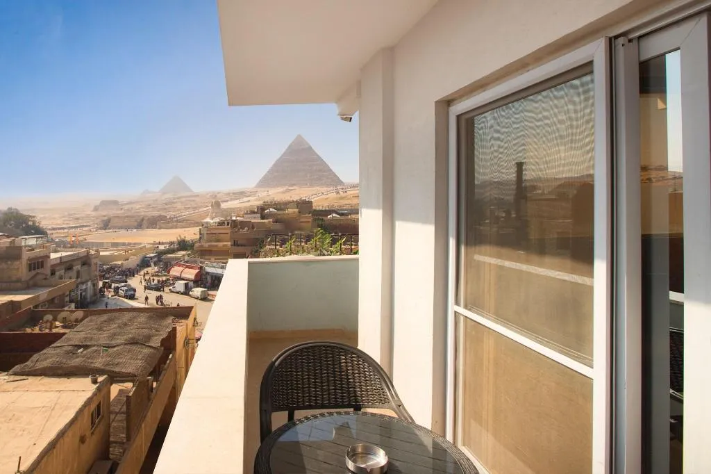 Room, Mamluk Pyramids Hotel, Cairo