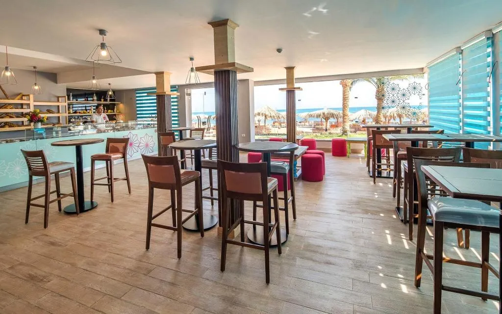 Bar, Caribbean World, Red Sea Riviera