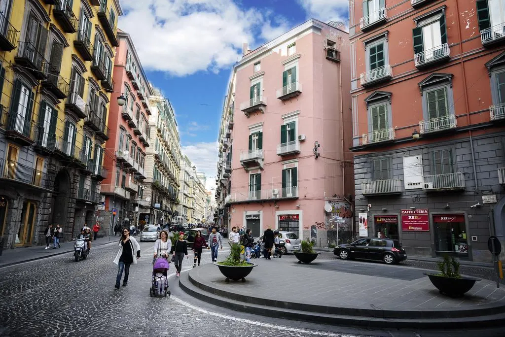 General view, Le 4 Stagioni, Naples
