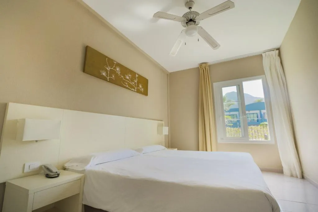 Room, Los Olivos Beach Resort, Tenerife
