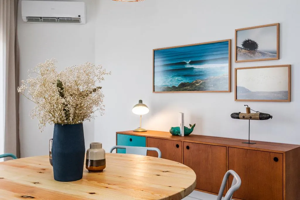 APARTMENT TWO BEDROOMS Room, You and the sea, Lisbon