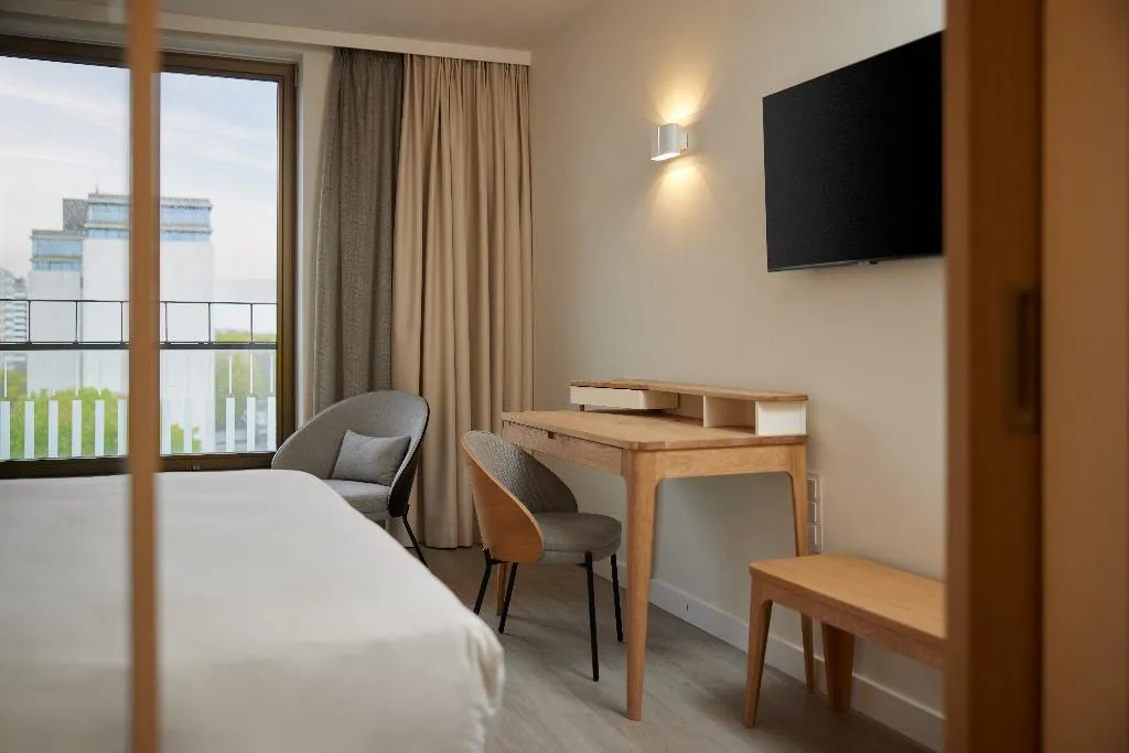 SUITE WITH KITCHENETTE Room, WestCord Fashion Hotel Amsterdam, Amsterdam