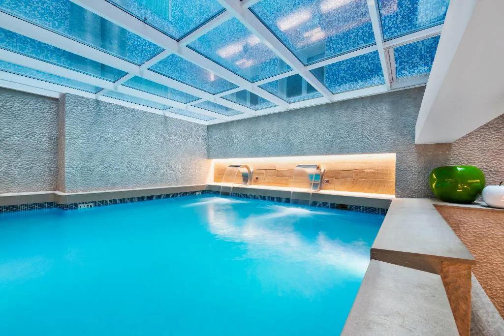 Sports and Entertainment, Salles Hotel Pere IV, Barcelona