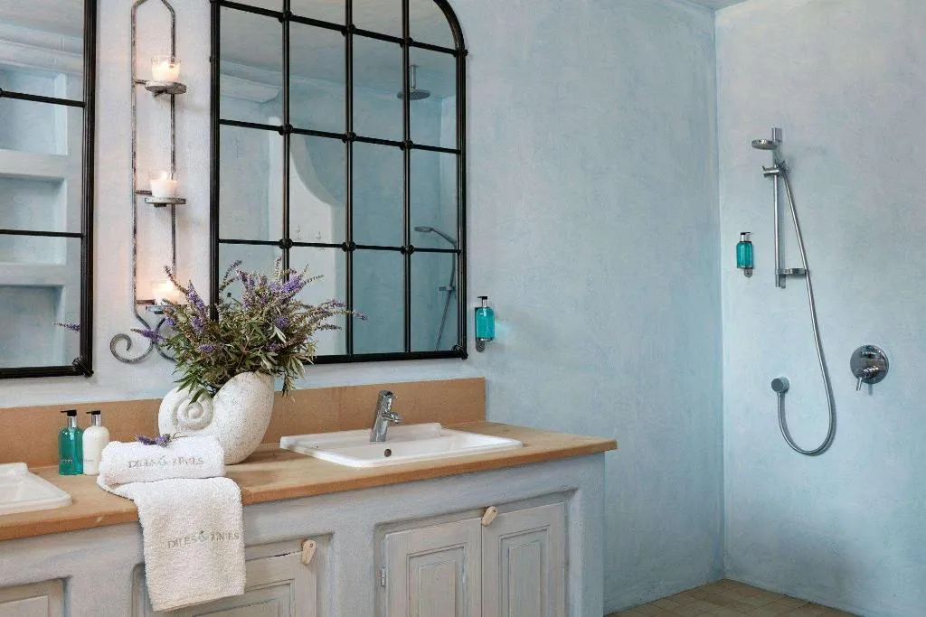 Room, Diles & Rinies, Mykonos