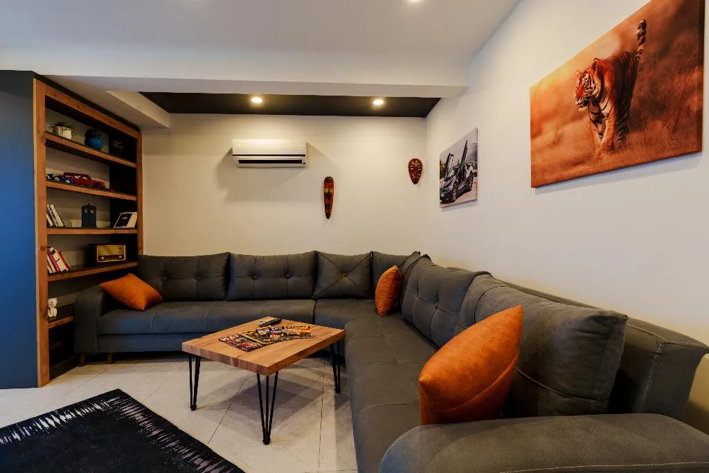 SUITE KING BED WITH JACUZZI Room, Mrt Suites Lara, Antalya