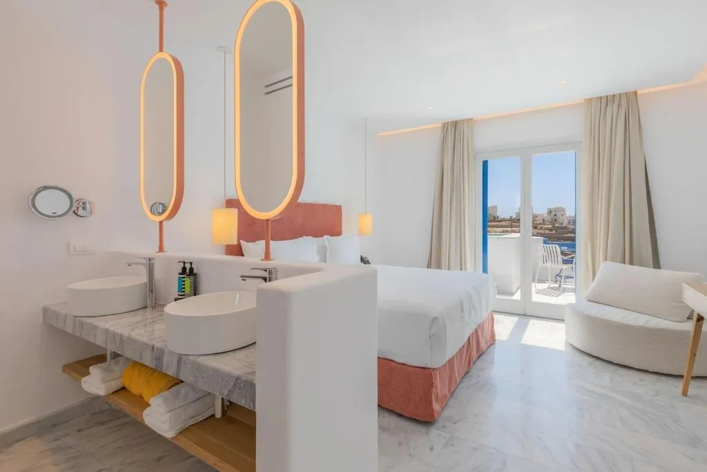 Room, San Antonio Summerland, Mykonos