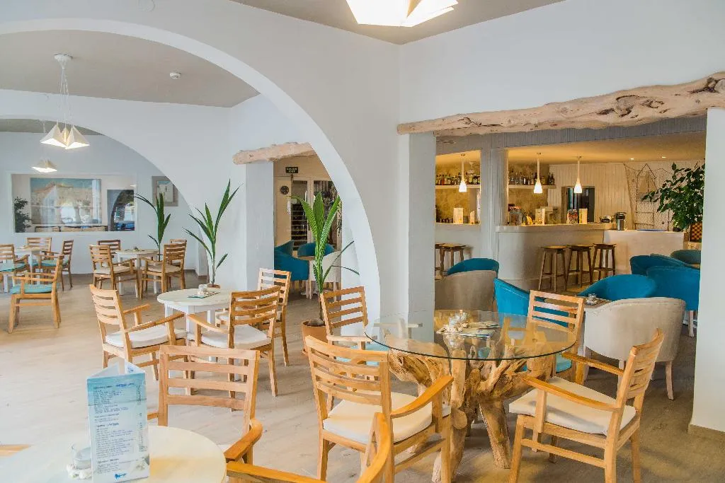 Bar, Tagomago, Ibiza